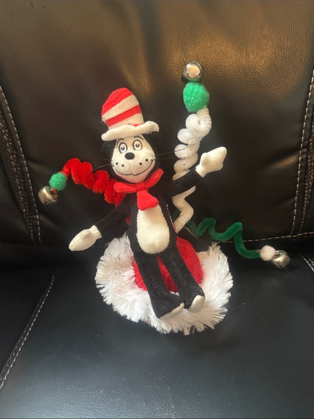 Dr. Seuss Cat in the Hat Festive Plush  fastener,- Red, White, Black, Green